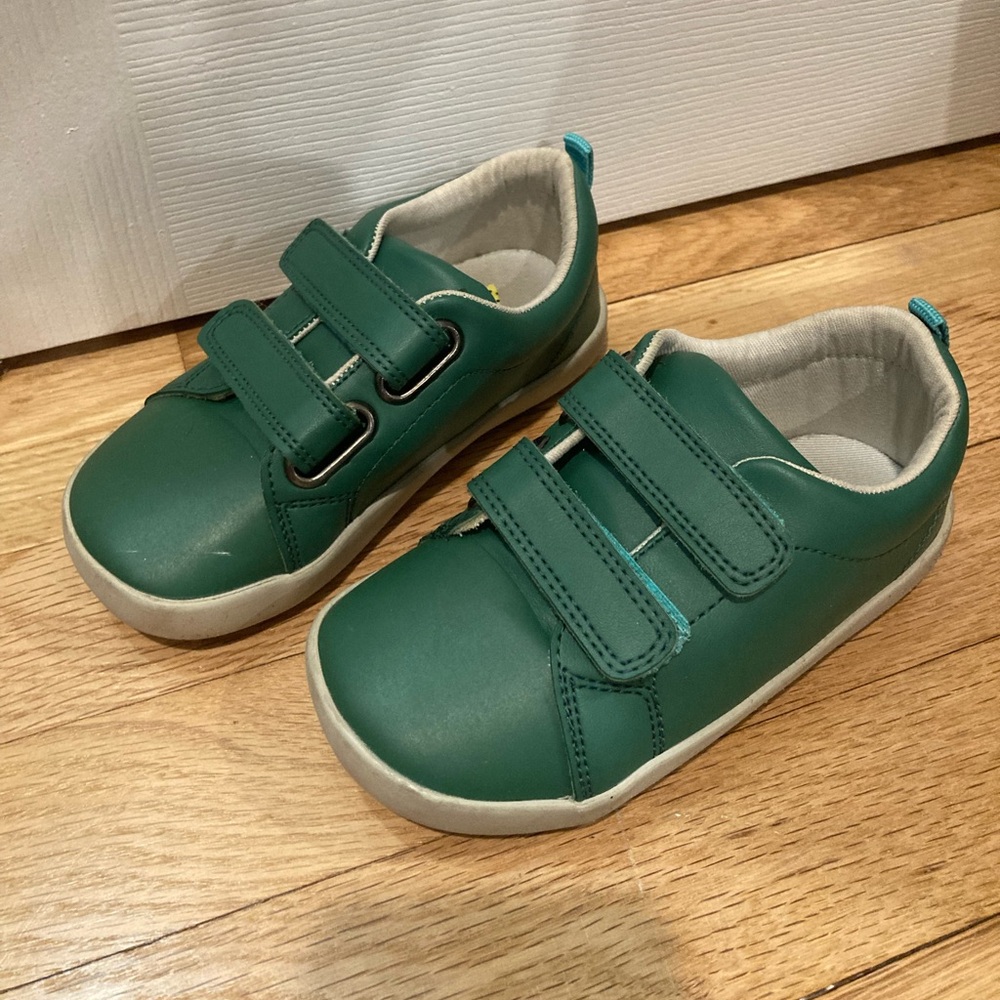 💚 green Ten Little sneakers kids 10
